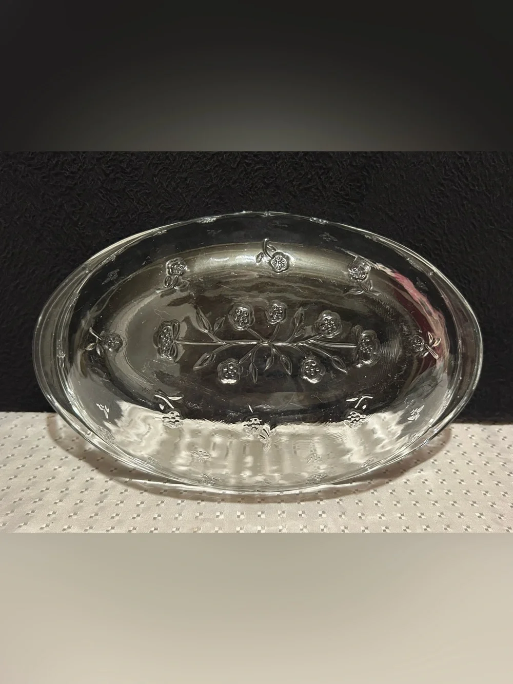 Anchor Hocking Savannah Clear Oval Covered Casserole 2 Quart